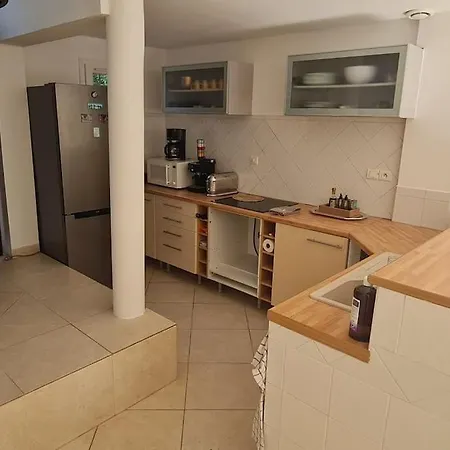 La Maison De La Pied Dans L Eau לה קיוטאט